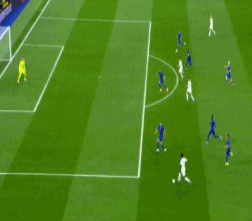 歐洲杯史上,最小將洛卡,特利展現神,bwin体育平台,bwin体育官方网站,bwin体育登录入口,bwin体育app下载